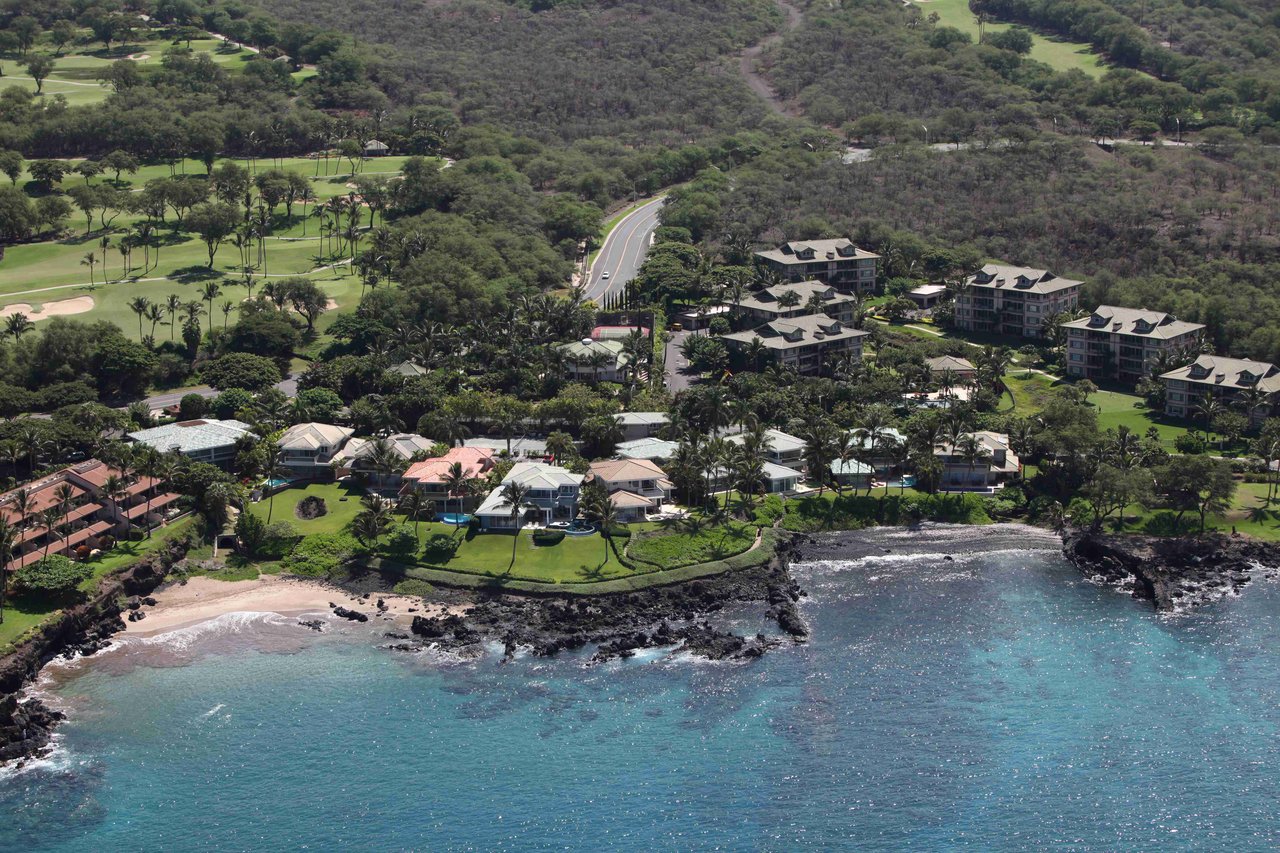 Aerial Image of Makena place and wailea gold golf course