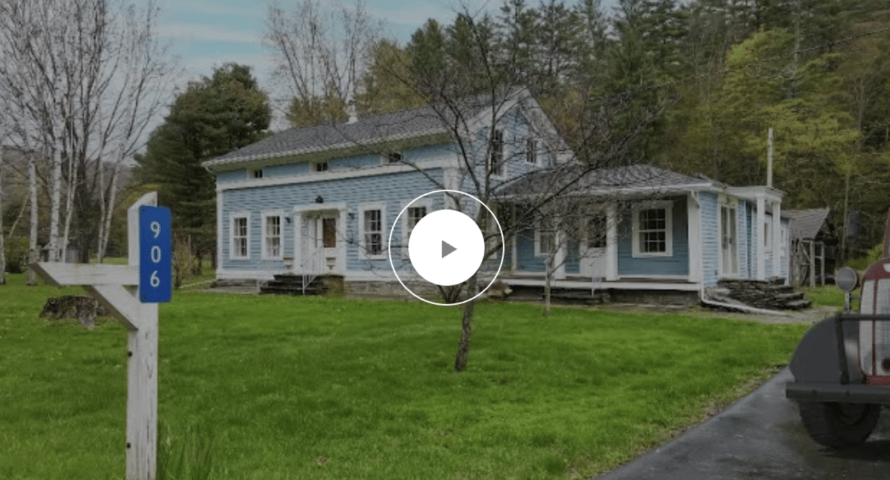  Dreamy historical house in the Catskills for a unique getaway. Book your Tour now.