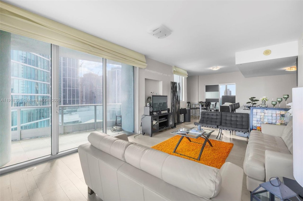 900 Biscayne Bay Condo, Unit 2401
