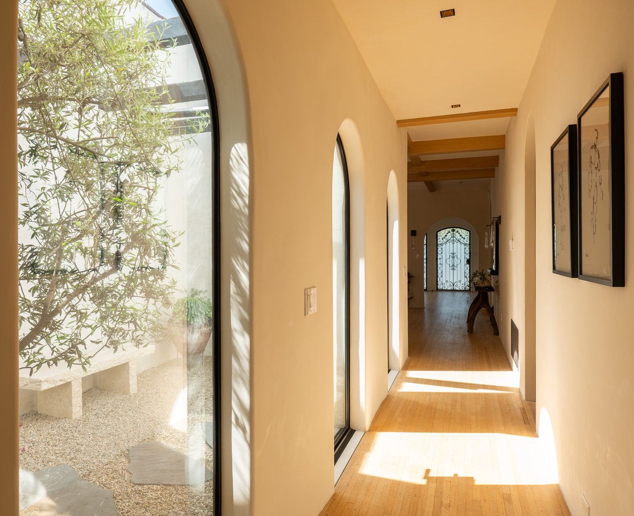 330 N Arden Blvd, Hancock Park