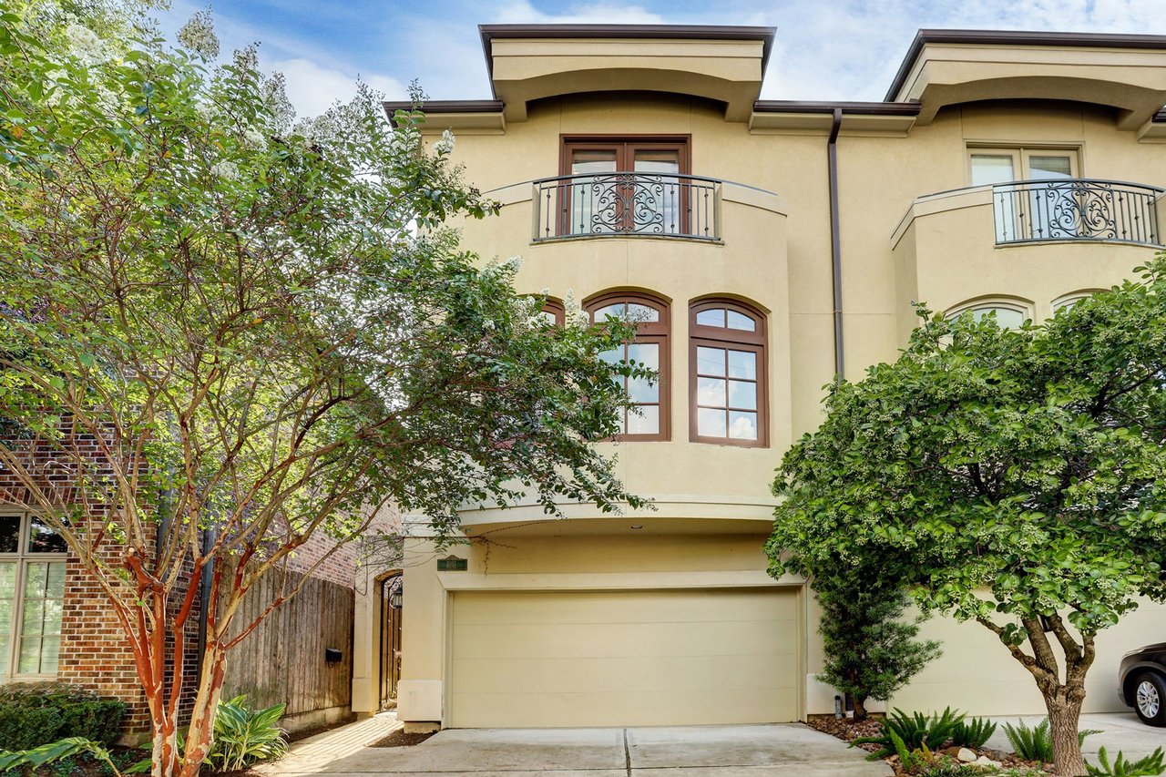 2012 Driscoll St