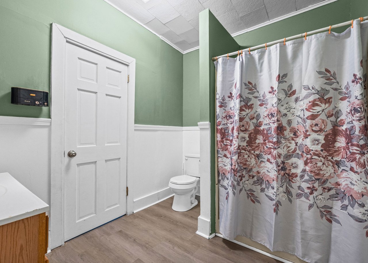194-196 Pulteney St Geneva NY | 2-Unit Duplex for Sale