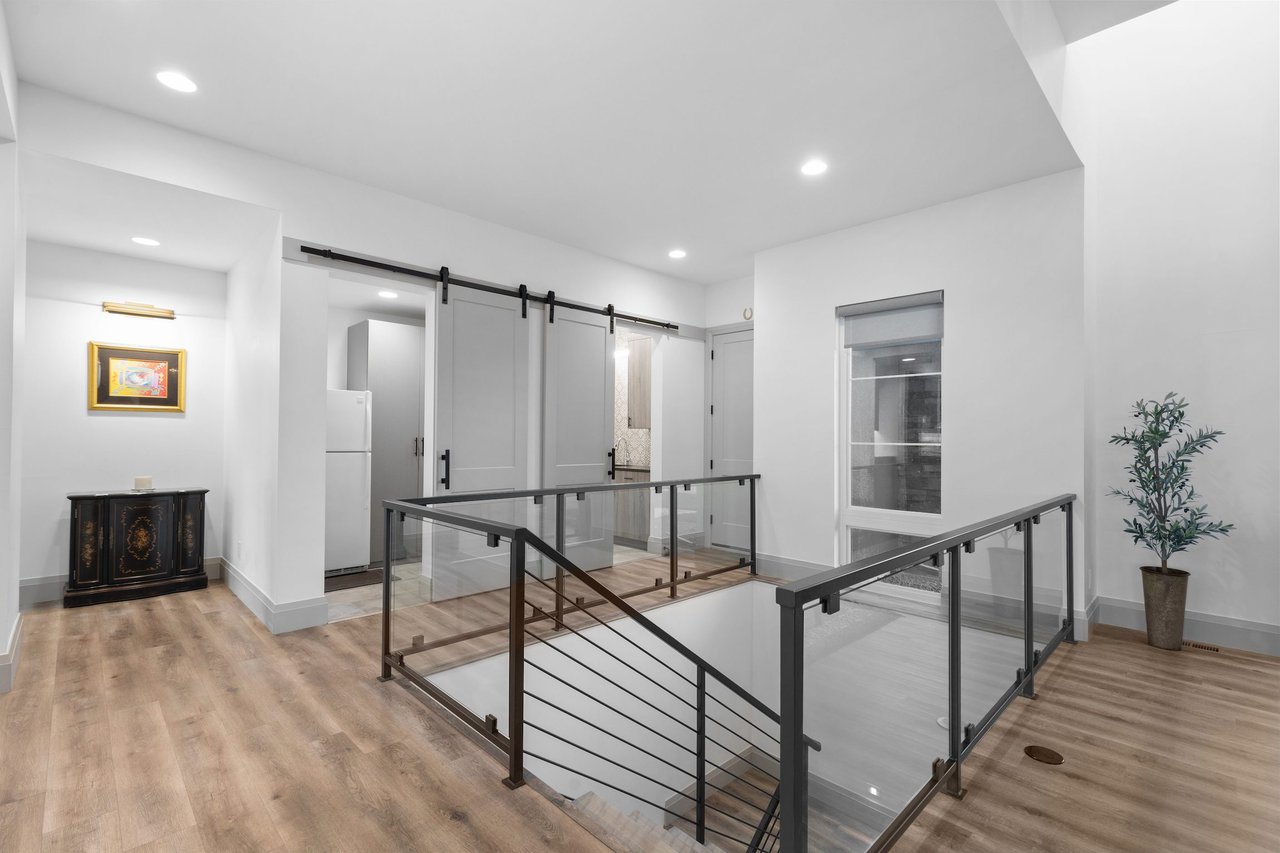 10689 Shadow Pines Road