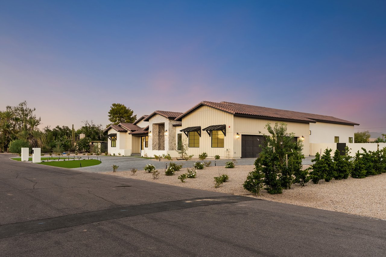 10809 N 82ND Place, Scottsdale