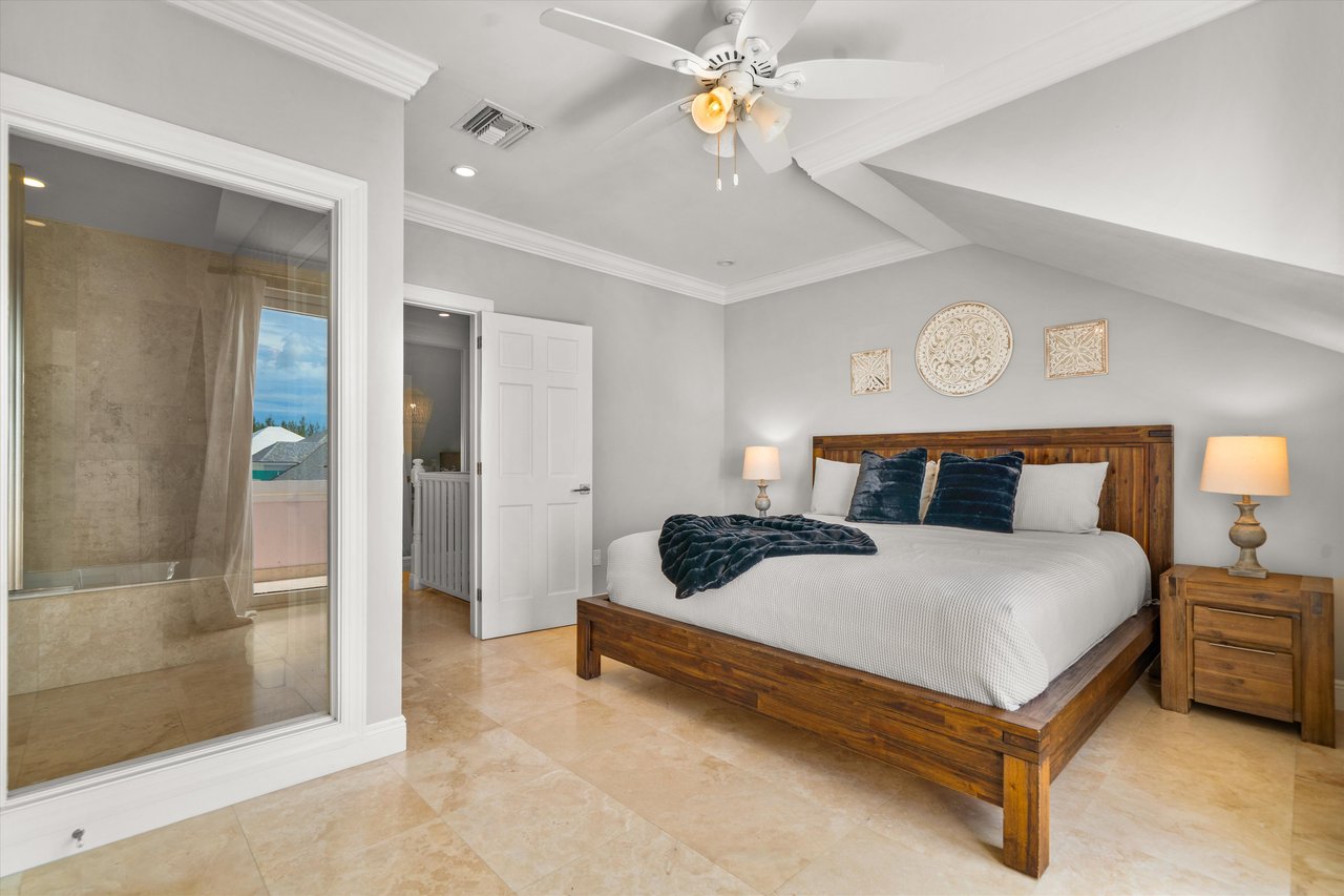 Luxury Oceanview Residence in Palm Cay 