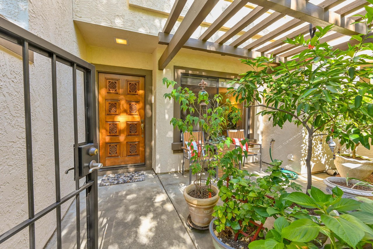 582 Churchill Downs Ct, Walnut Creek