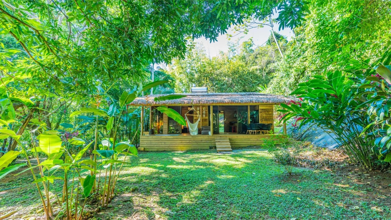 Solar Powered Coastal Luxury Estate, Dominical, Puntarenas