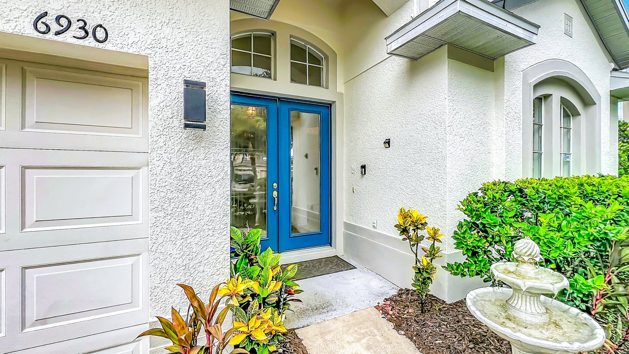 Orlando Vista Lakes 5-Bedroom 4-Bathroom Home and Lifestyle