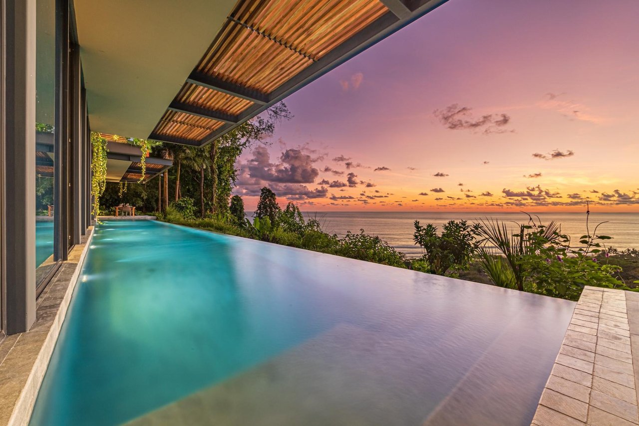 Designer Tropical Ocean View Home, Dominical, Puntarenas
