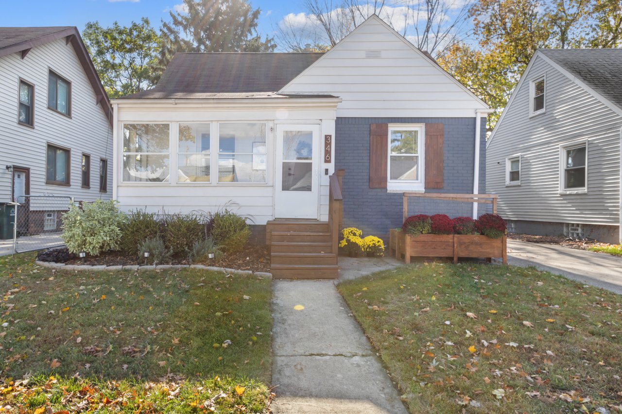 UNLOCK FULL LISTING!