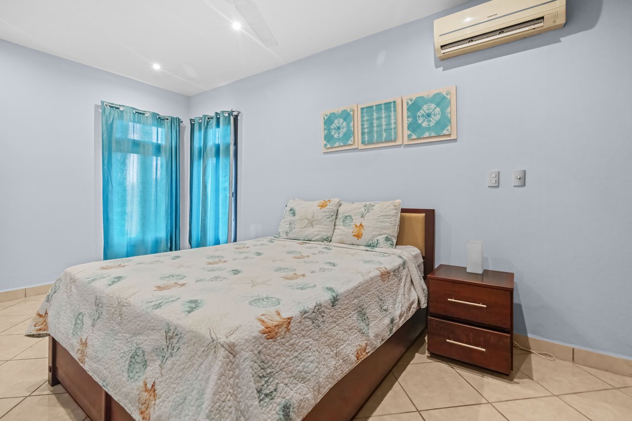 Casa Omega | Ocean View Apartment Complex in Altos de Flamingo