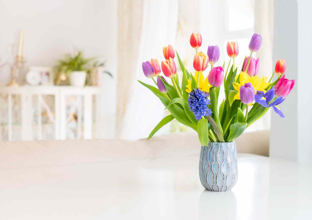 Summer Staging Secrets to Make Buyers Fall in Love