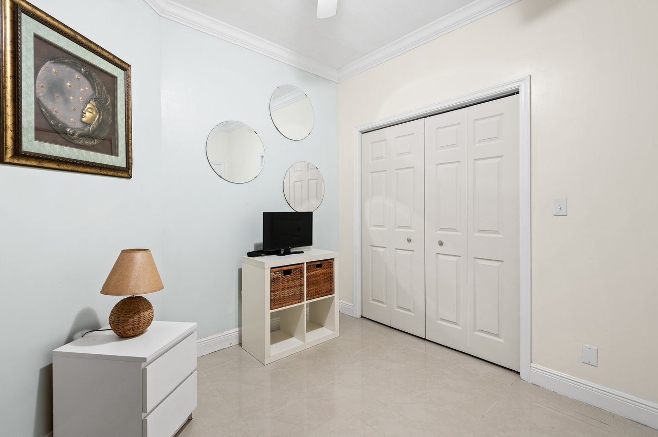 110 Venito, Atlantic Drive