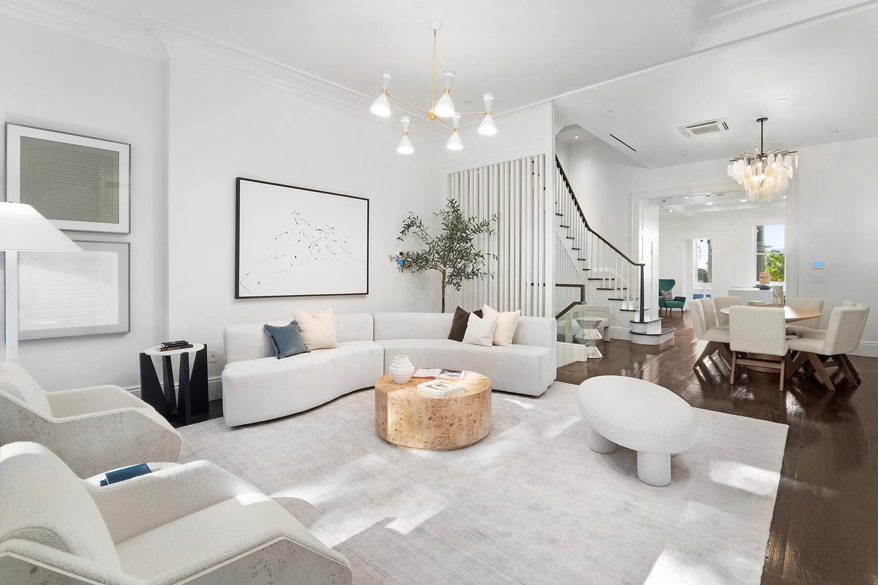 41 W 87th St. NA