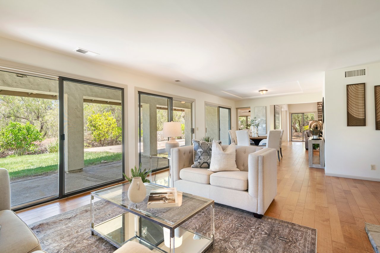 38785 Avenida Bonita