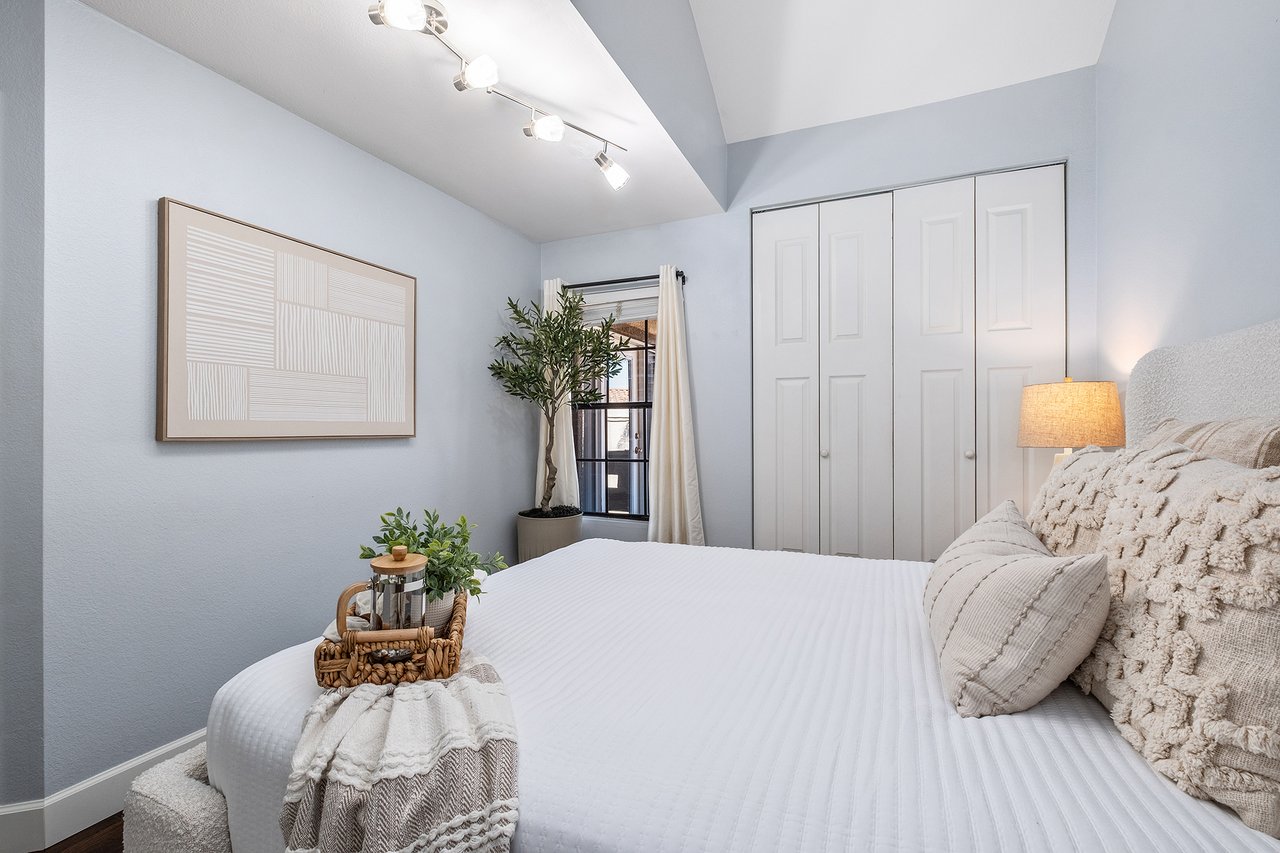 1064 Calle Del Cerro 1304