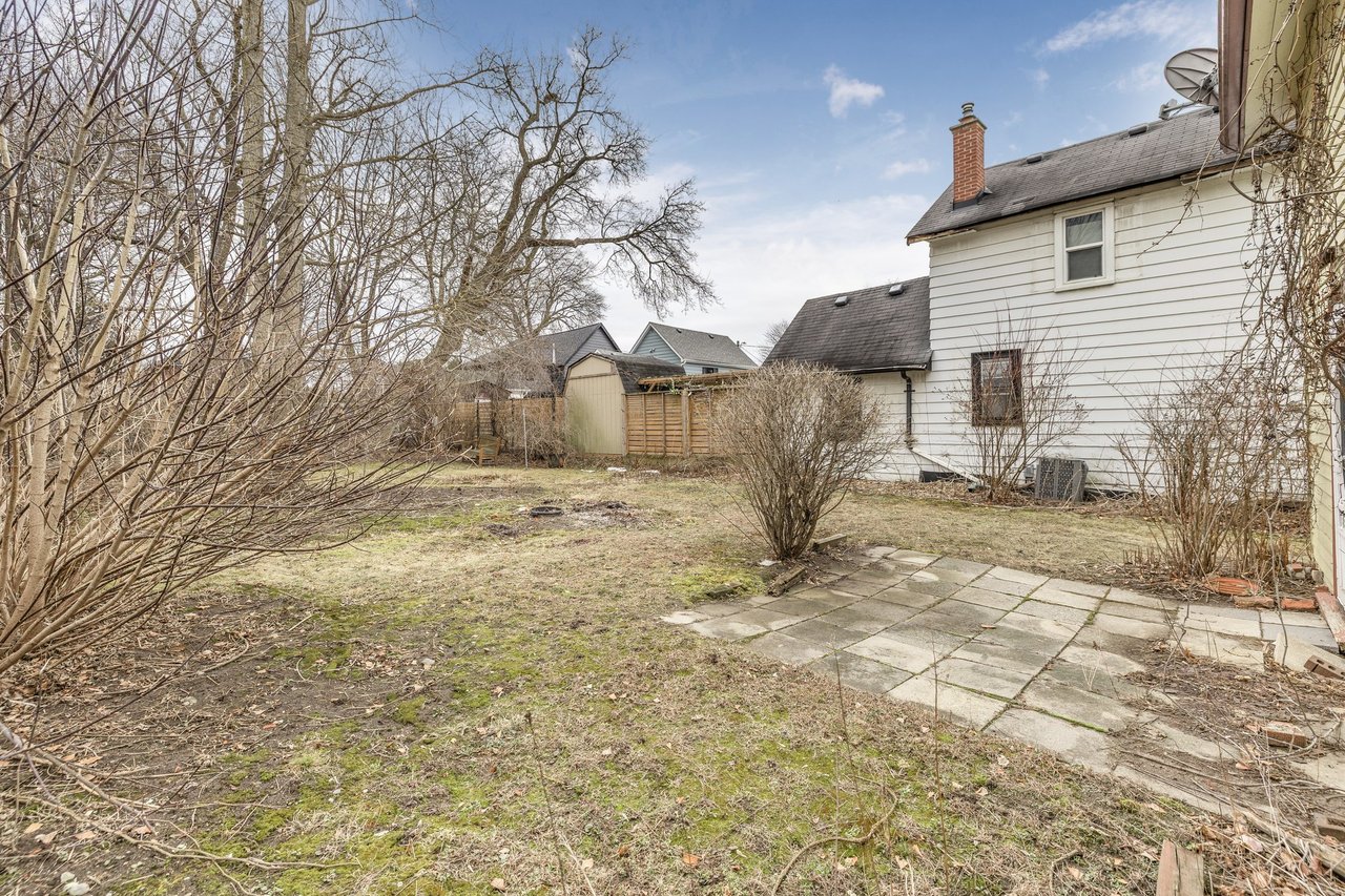 410 Eagle Street, Newmarket, ON L3Y 1K6