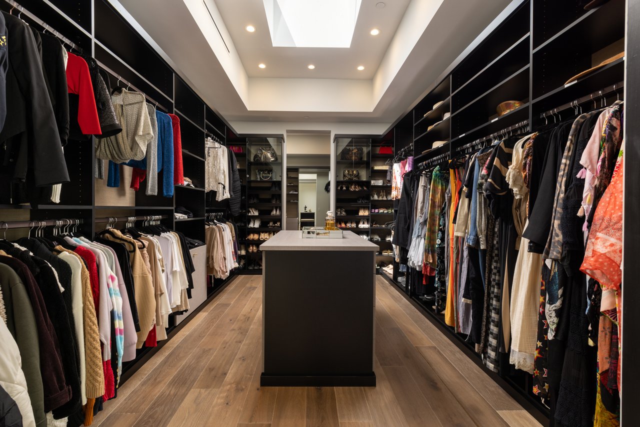 1619 San Ysidro Dr, Beverly Hills