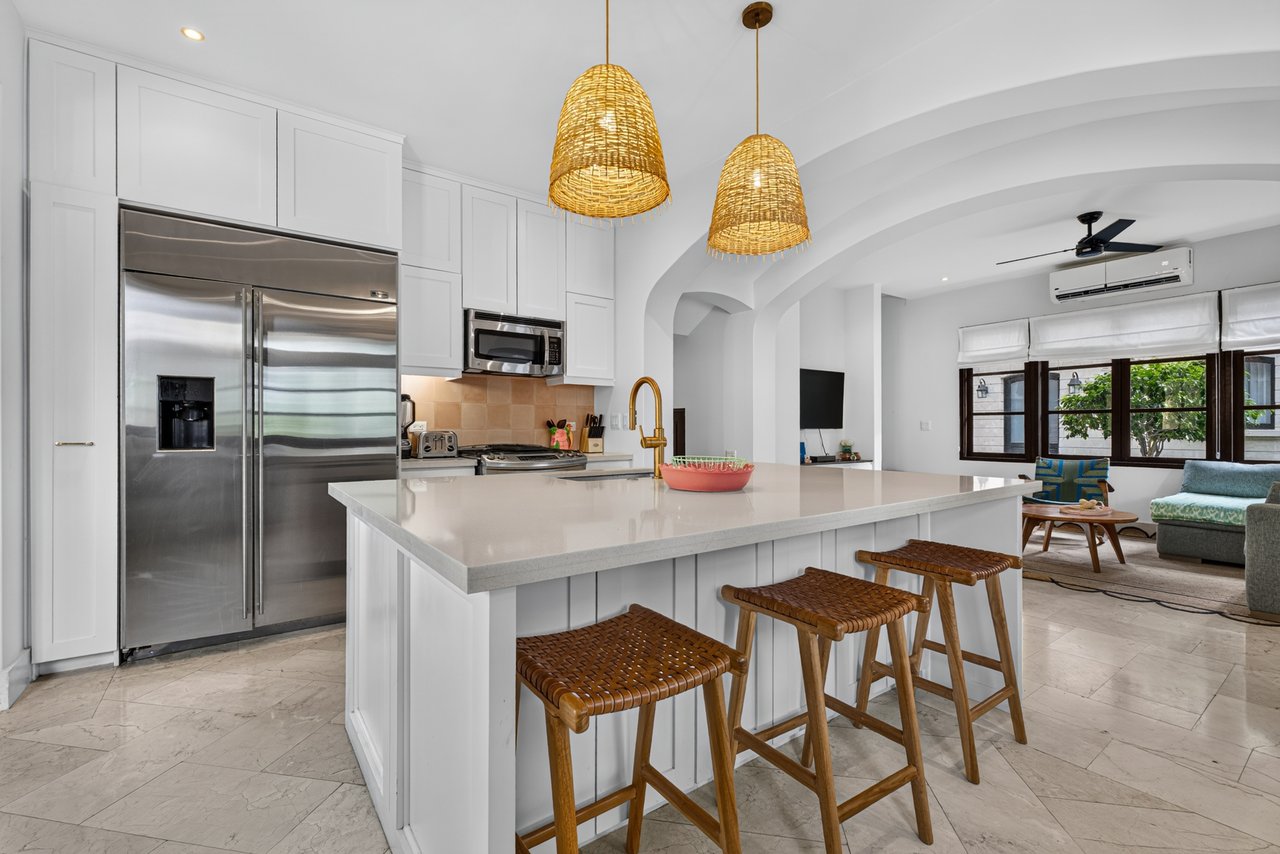 16 Calle La Ronda | Renovated Three-Bedroom Home Steps from Playa Danta