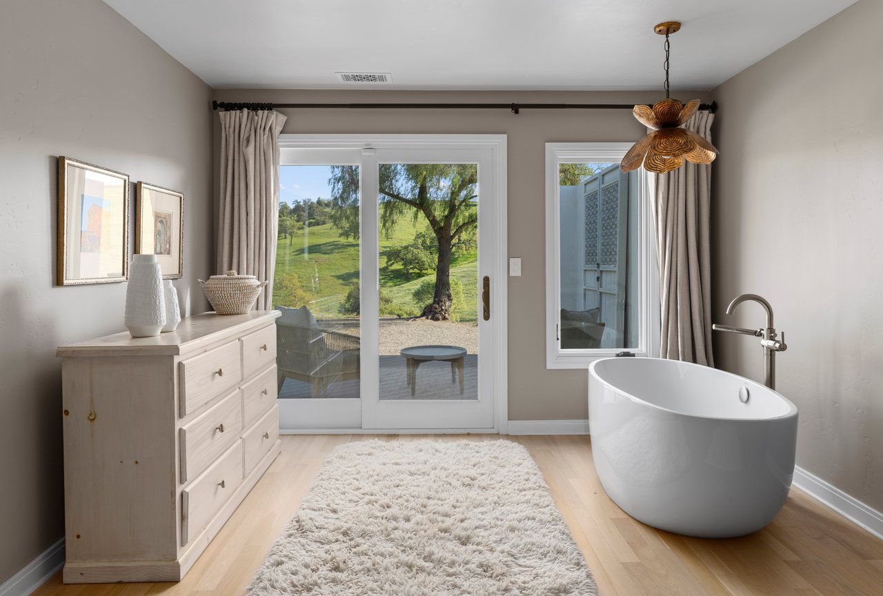 CONTEMPORARY HACIENDA with Privacy, Views, and Quality Craftsmanship