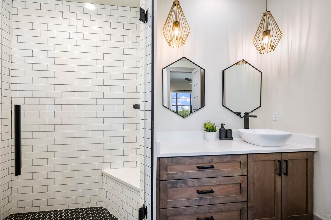 3906 El Chamizal, San Antonio, TX 78261