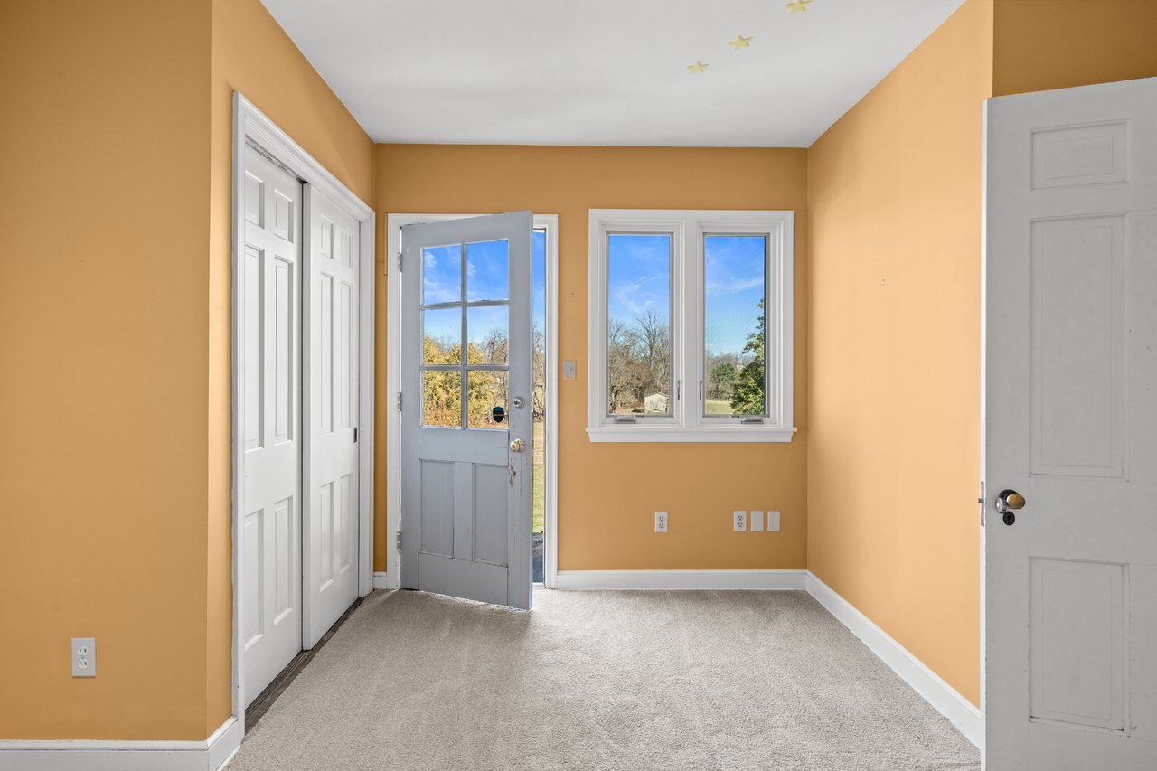 2016 Stonesthrow Road