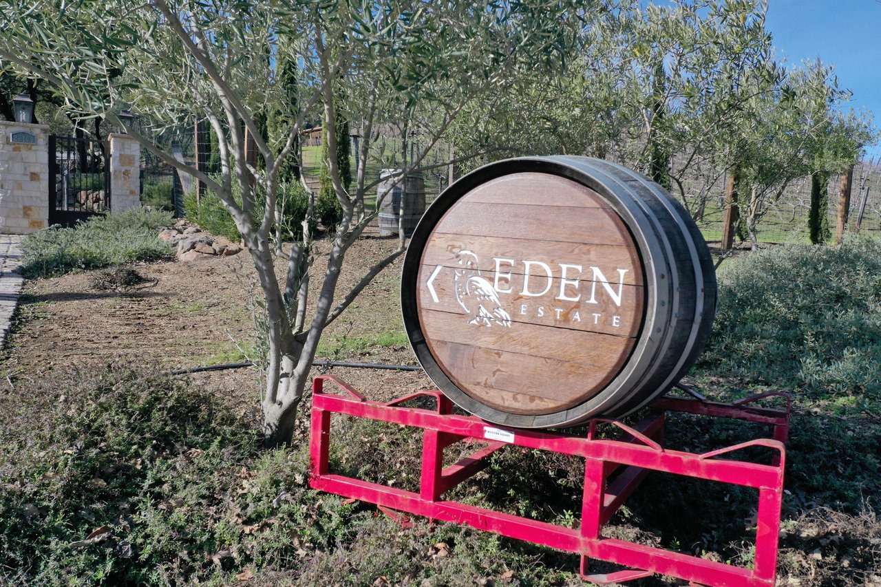 22100 Mount Eden Road