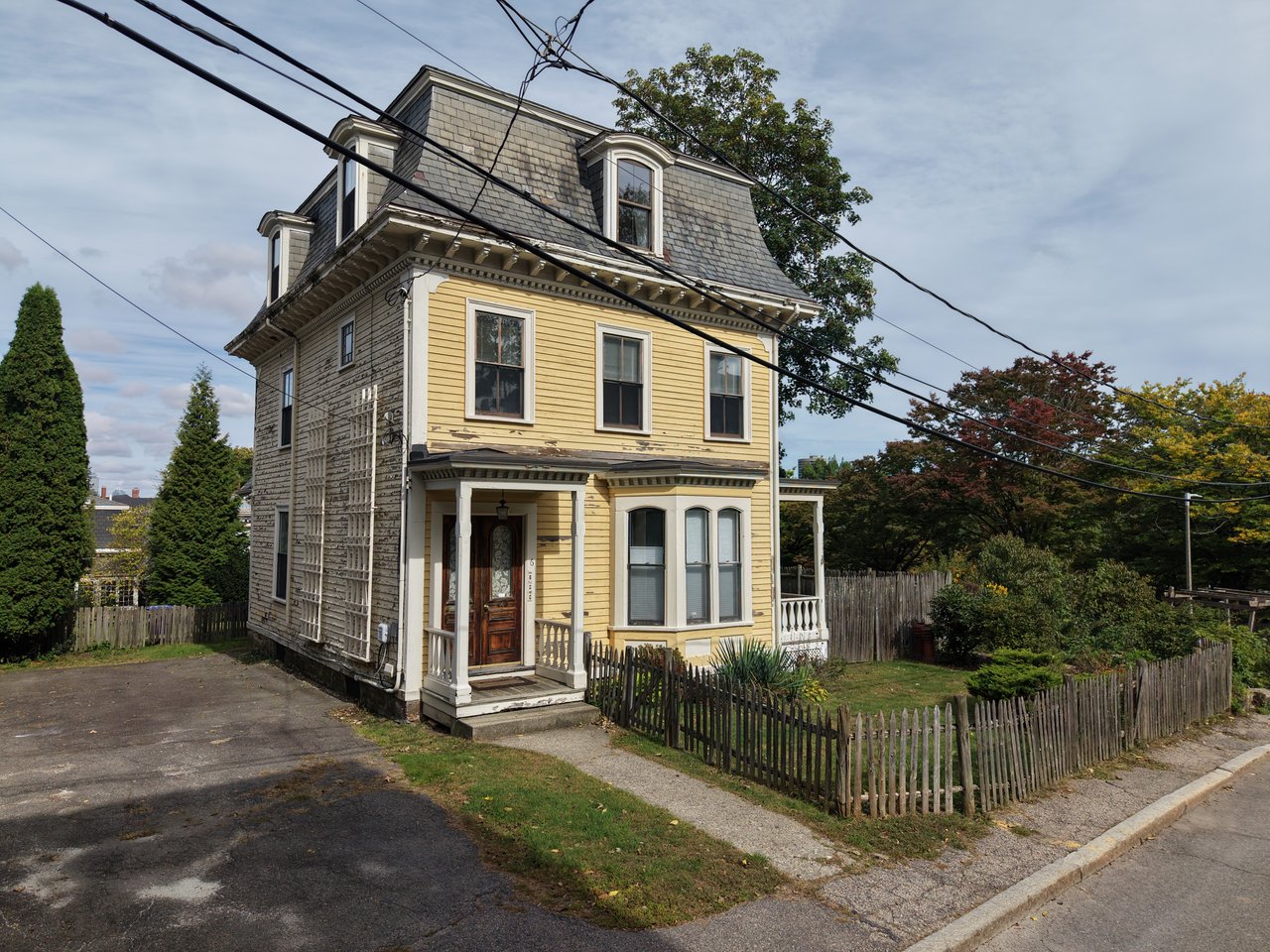 6 Oakdale Street