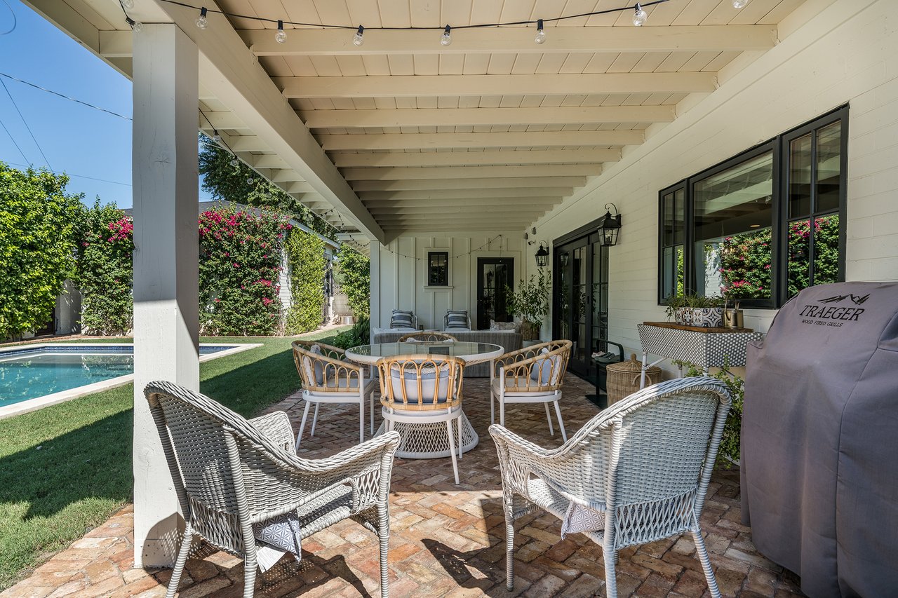 3628 N 49TH Place