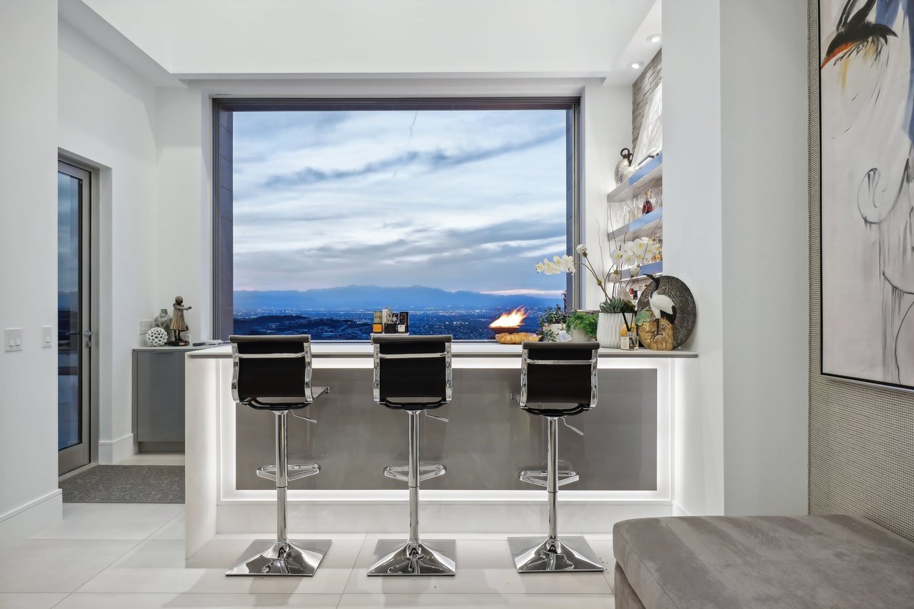667 Palisade Rim