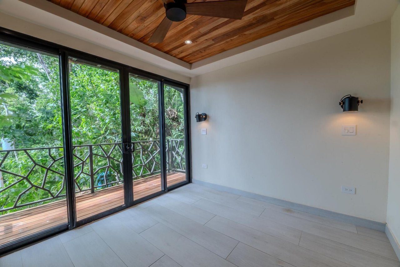Ocean View Tropical Home, Dominical, Puntarenas