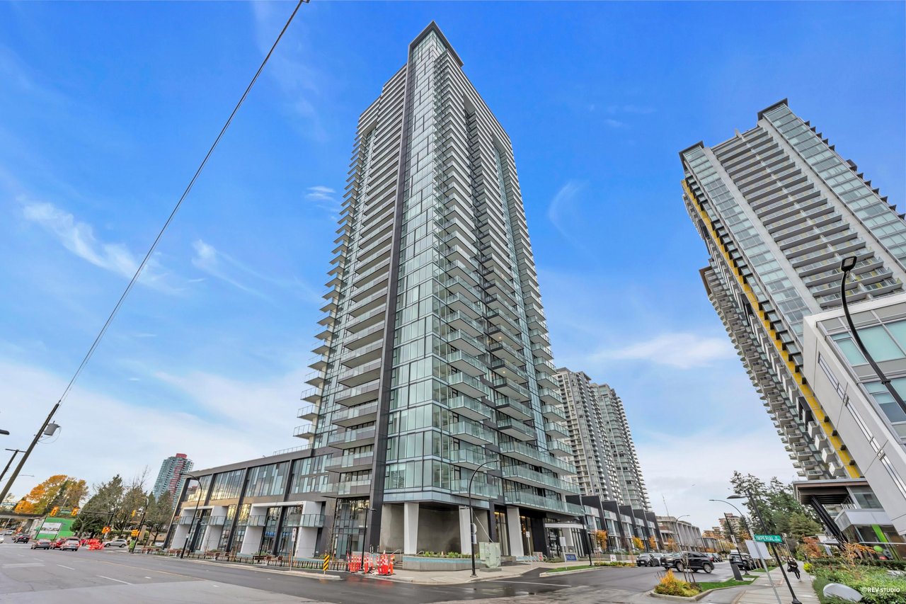 805-6699 Dunblane Ave