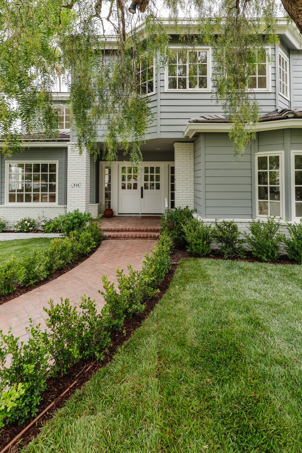 918 Stanford St