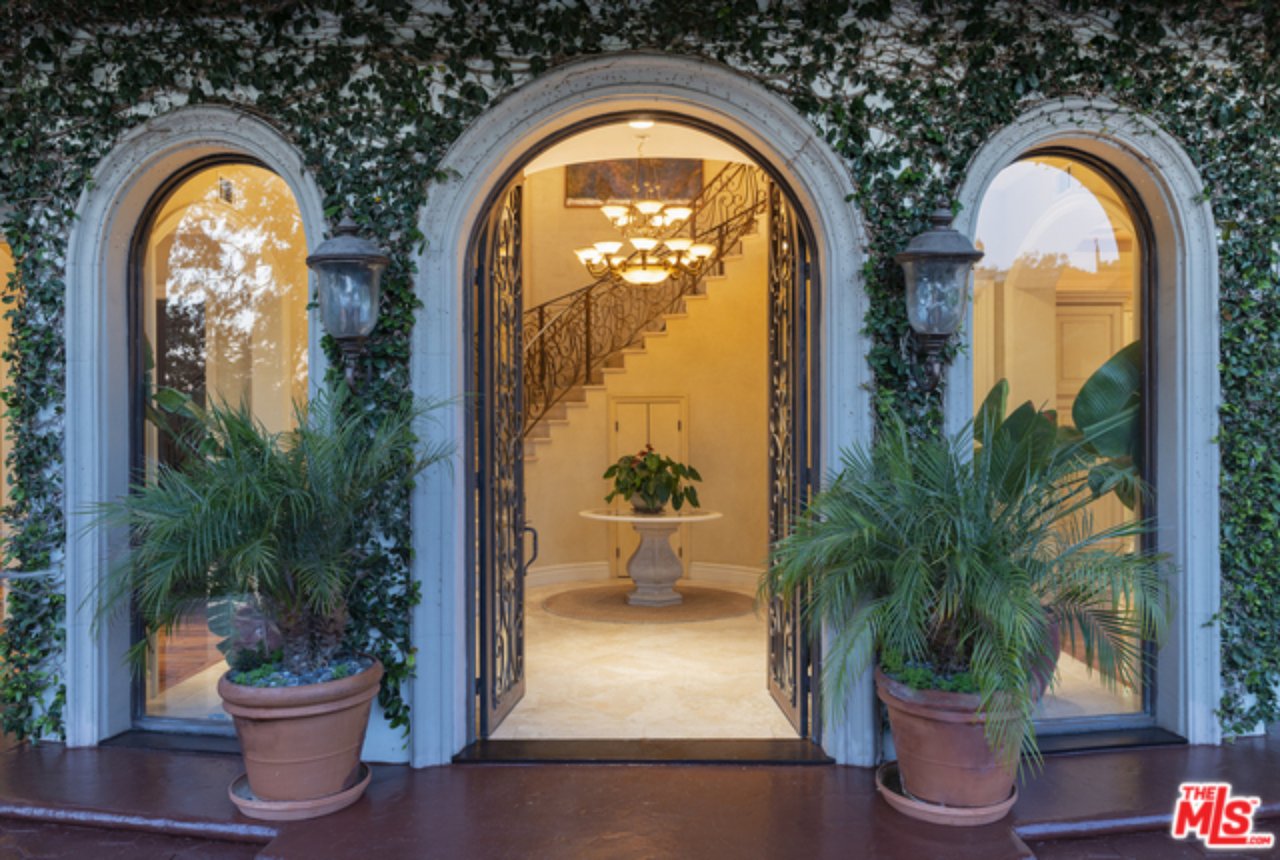 2636 La Cuesta Dr
