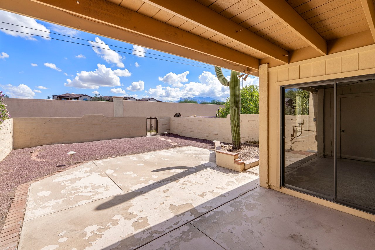 3236 W Moondance Way
