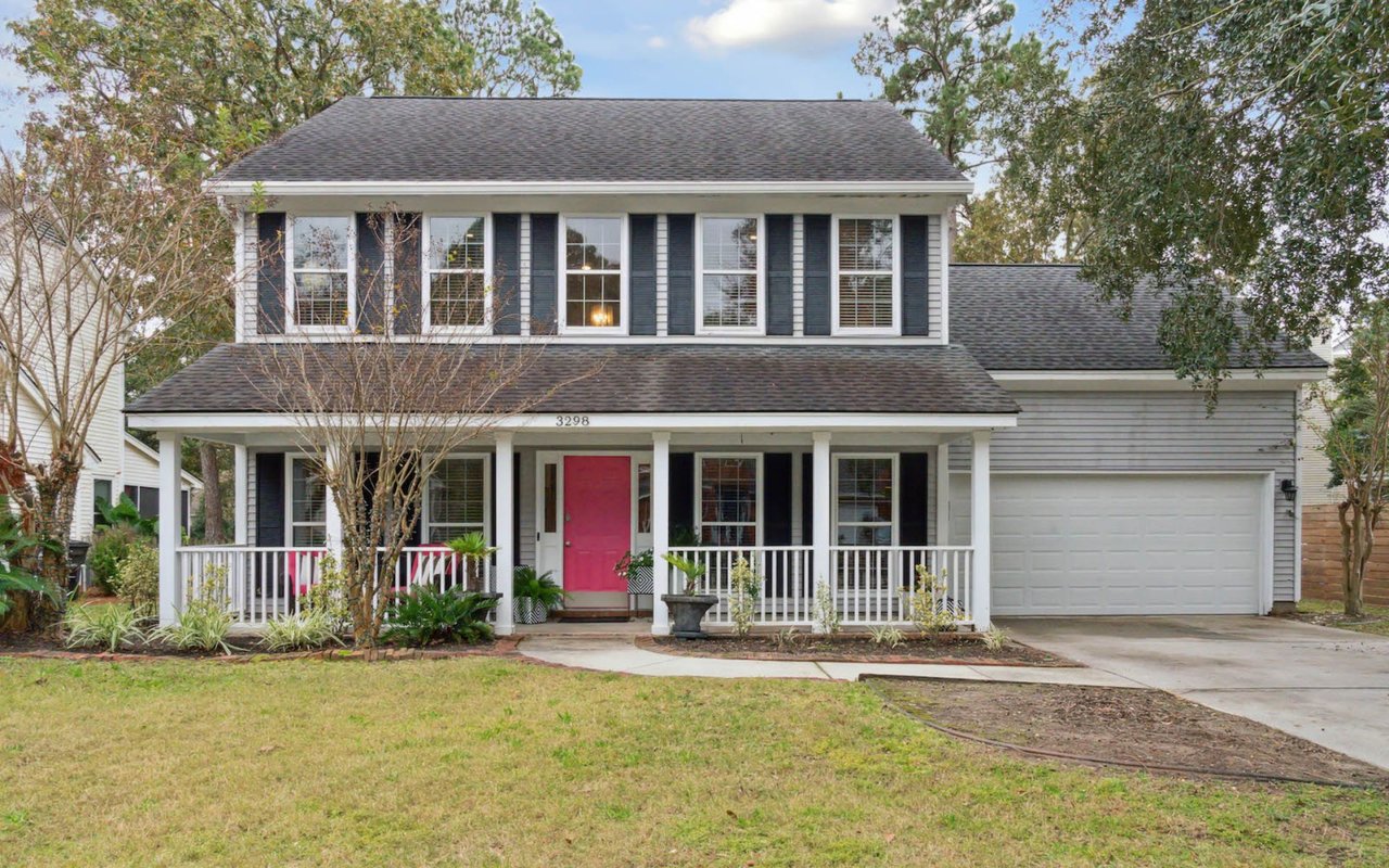 Charming Mount Pleasant Home – 3298 Heathland Way