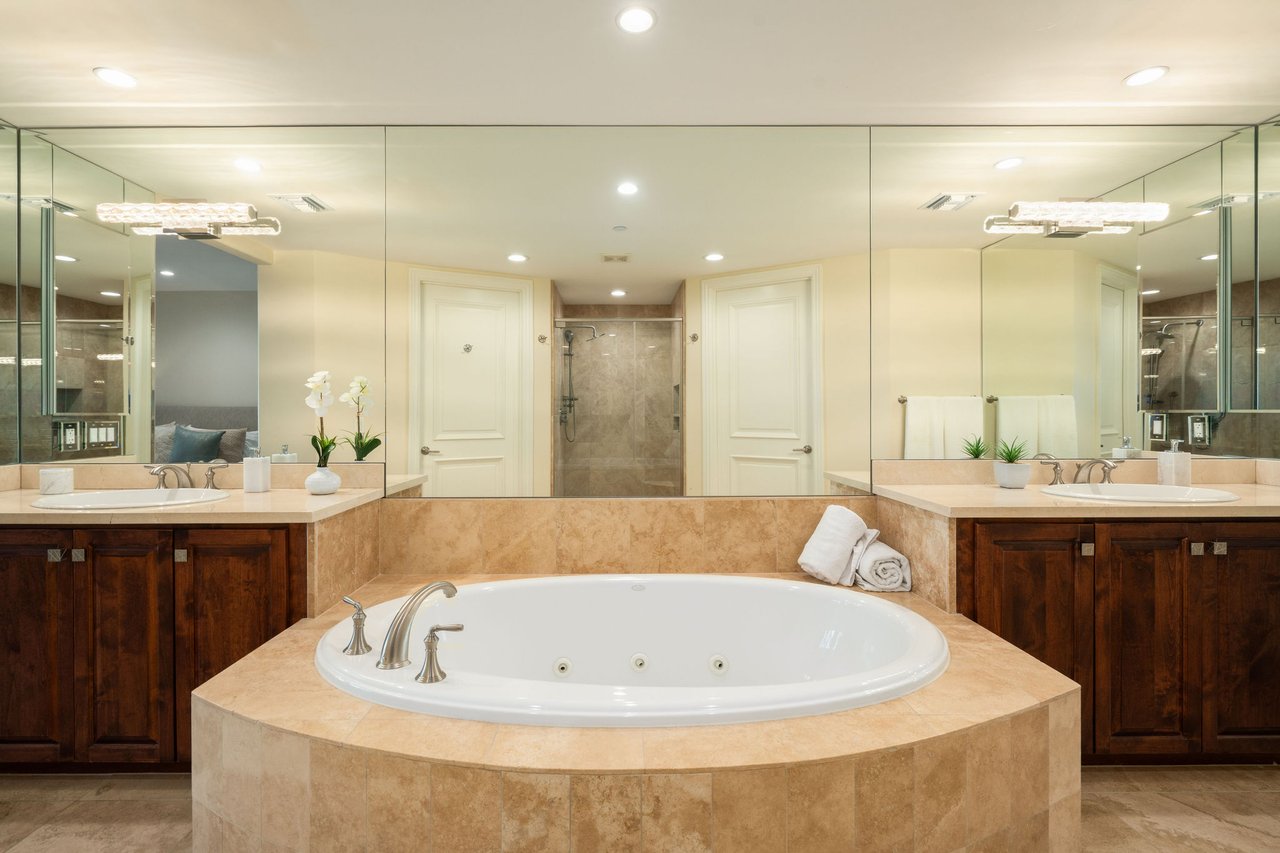 7181 E CAMELBACK Road 907