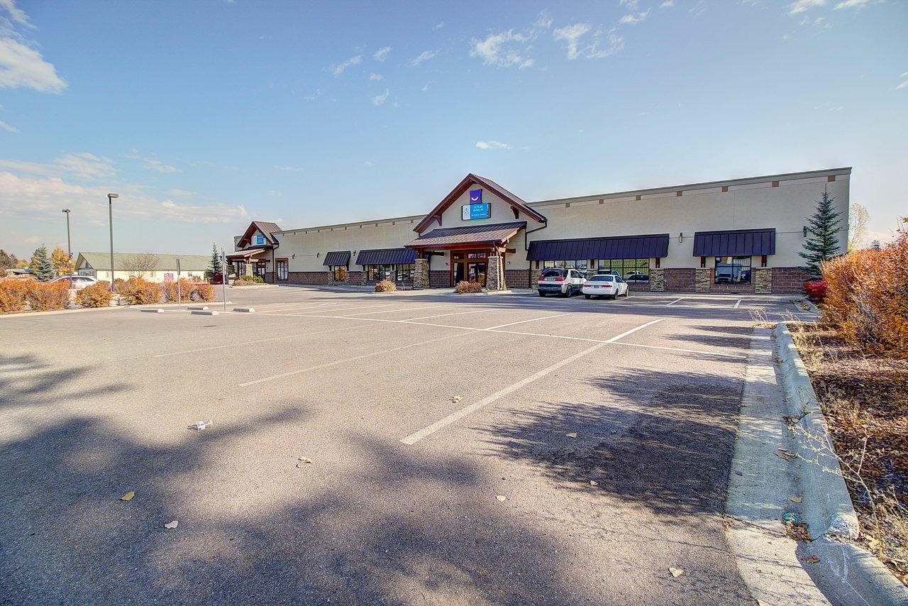 Ashley Furniture Retail Center