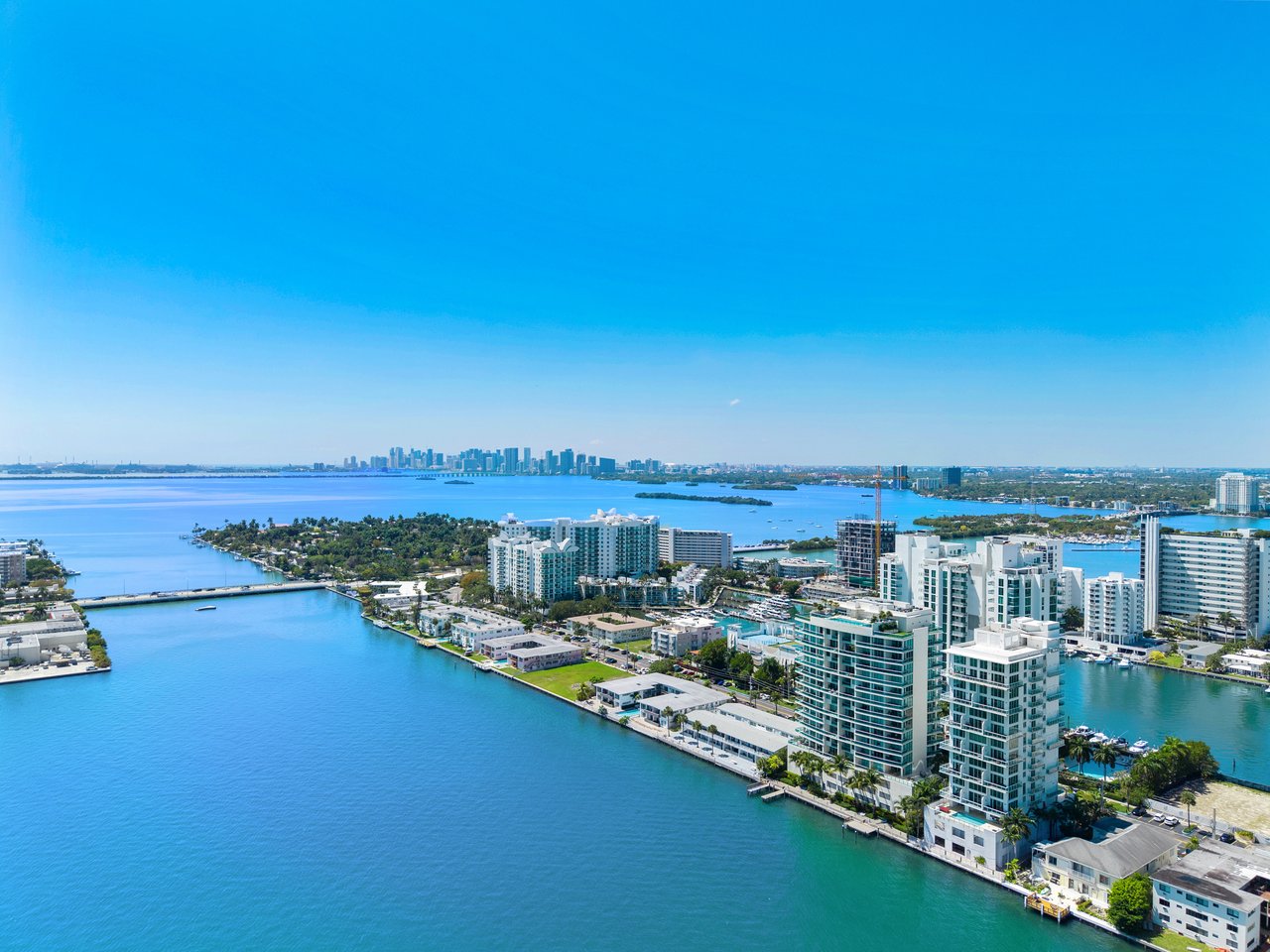 Cielo on the Bay 504