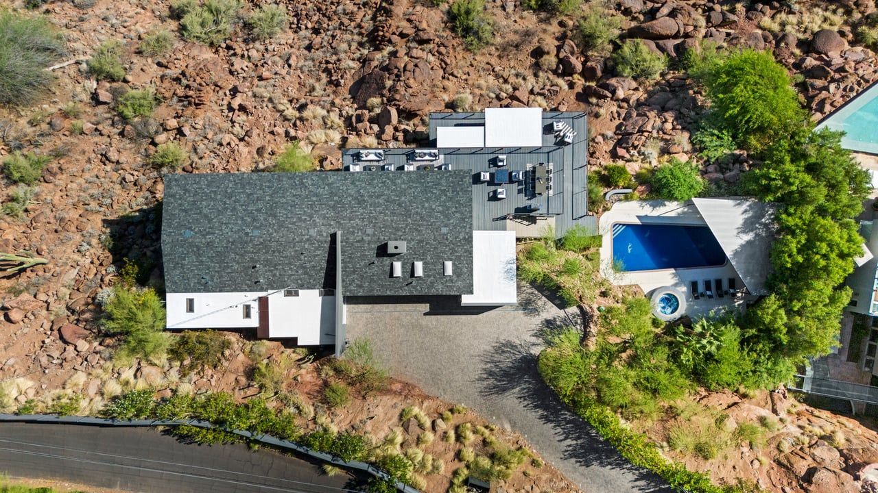 4959 E RED ROCK Drive