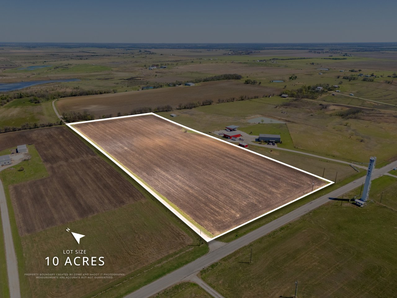 11 Acres of ag exempt land. Nice and Flat to build anywhere on property. Less than 2 miles from Hwy 79.