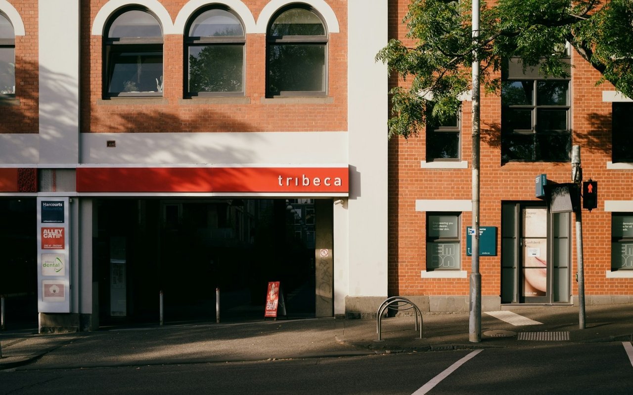 The Value of a Local Commercial Broker in a Complex Market