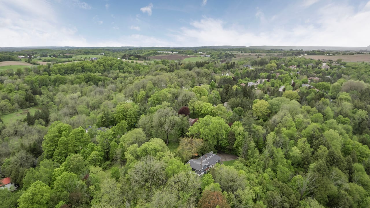 55 Old Church Road, King