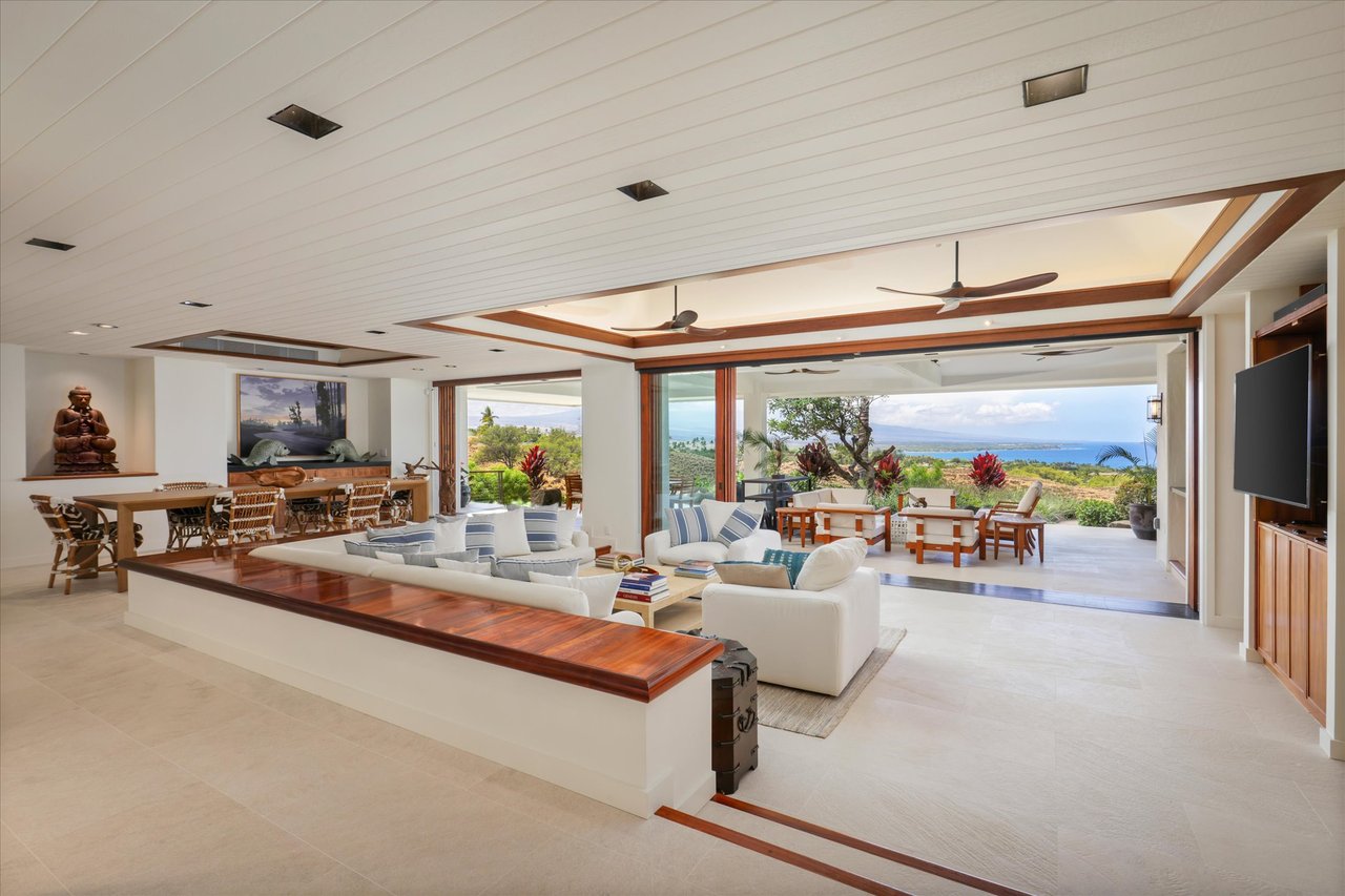 EXCEPTIONAL 5,456 SQ FT RESIDENCE - MAUNA KEA RESORT - $9,750,000 - RENOWNED KOHALA COAST BIG ISLAND