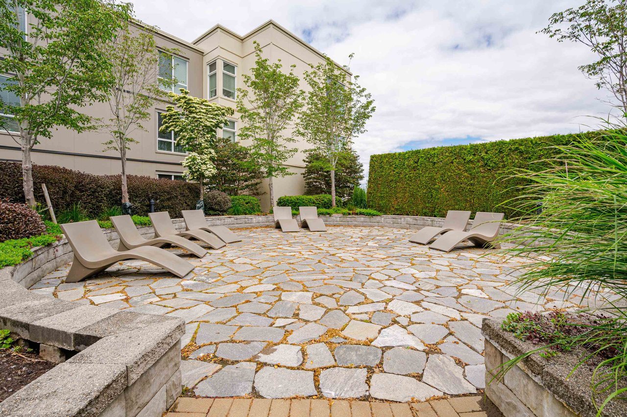 12-15850 26 Ave