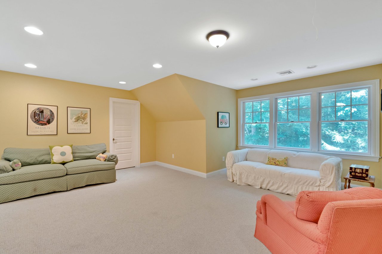 12 Split Rock Road