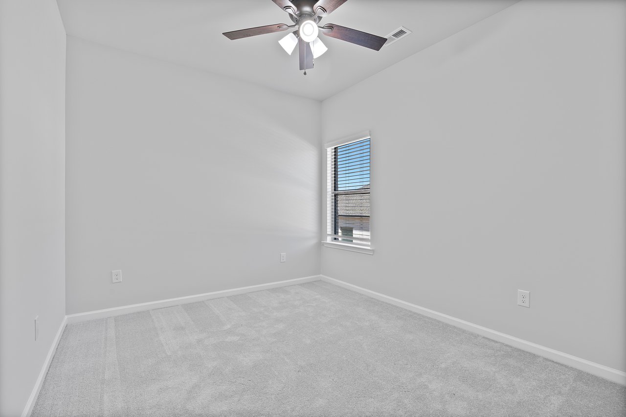 Clift Farms with Fully Fenced in Backyard!! 