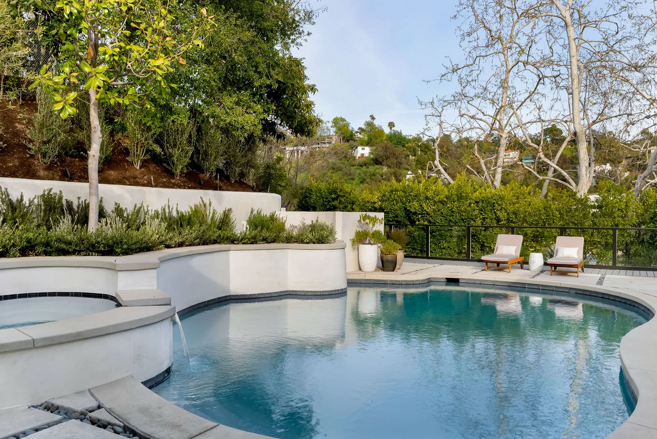 2600 Zorada Drive