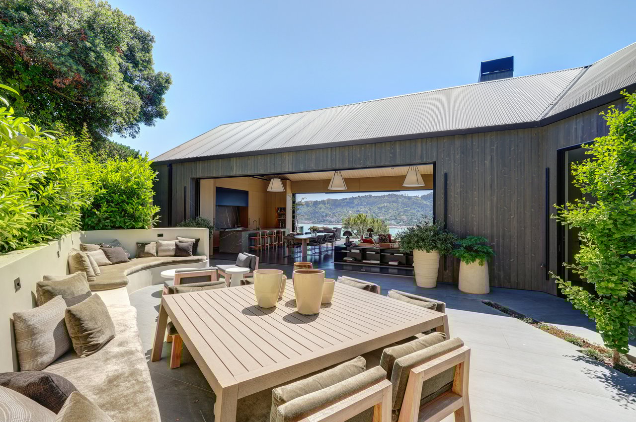 Stylish and Chic - Completed in 2024