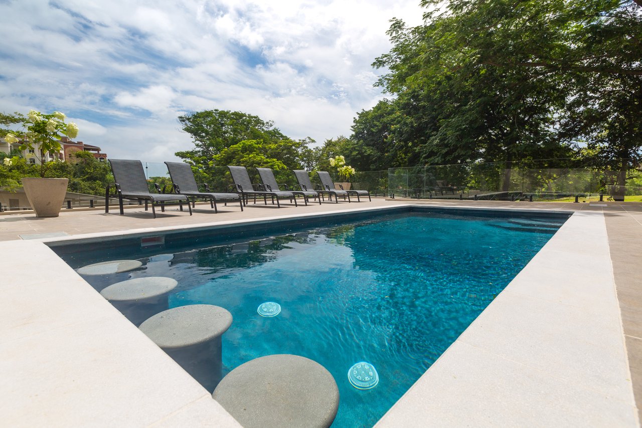 Casa Giving Tree | Modern 5-Bed Luxury Home with Beach Access in Tamarindo, Costa Rica